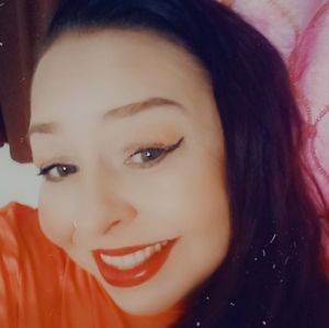 Meet your Posher, Angelynn